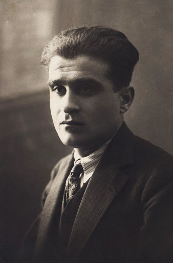 wikipedia.org adresinden alınmıştır. Ahmet Hamdi Tanpınar'ın Resmi